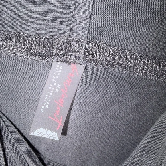 Hot Shot Hooded Layer hoodie size medium EUC retails $60 - Picture 8 of 10